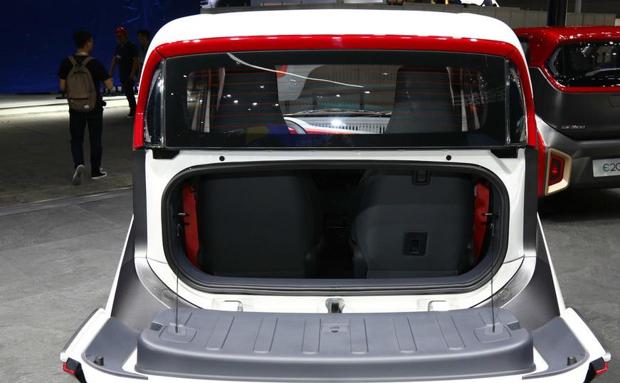 宝骏新出来的特别小的新能源汽车,宝骏汽车出自动挡的车了吗