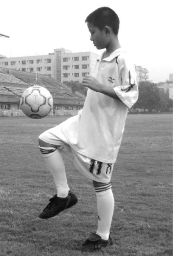 足球基本知识与技术教案,足球基本技术的图片