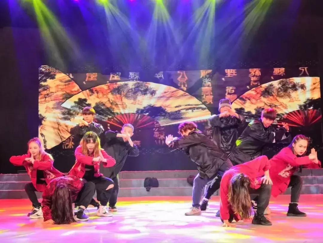 theone街舞冠军赛,攀大街舞