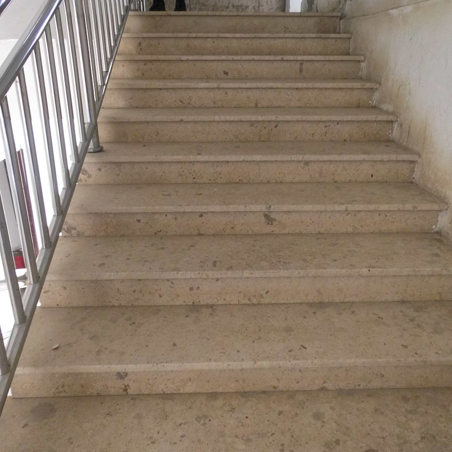 石材芝麻白保养的方法和技巧,石材装修的注意事项