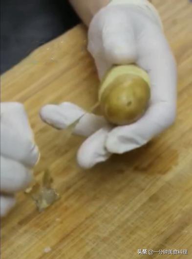 恩施炕土豆的做法,恩施土豆炕饭