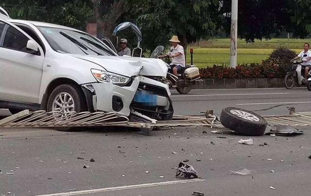 入三者险50万好还是100万好,三者险100万和30万相差多少钱