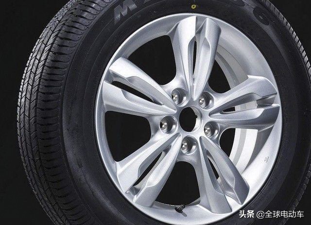 自行车选宽轮胎好还是窄轮胎好,205轮胎属于宽胎还是窄胎