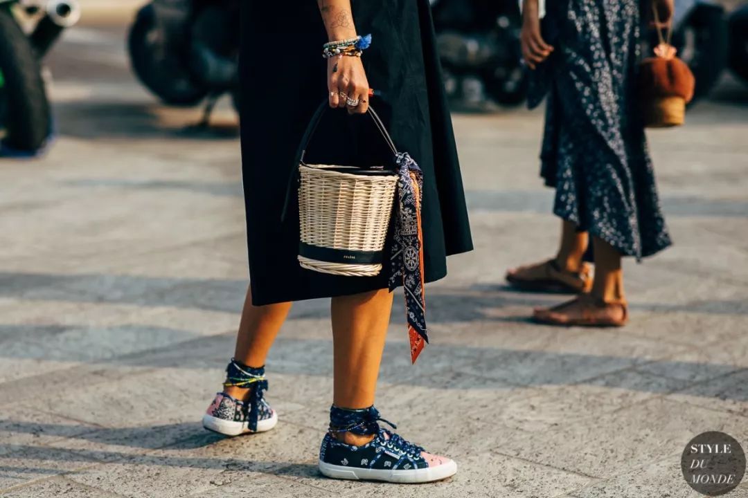 碧昂丝90年代,碧昂丝最新服装