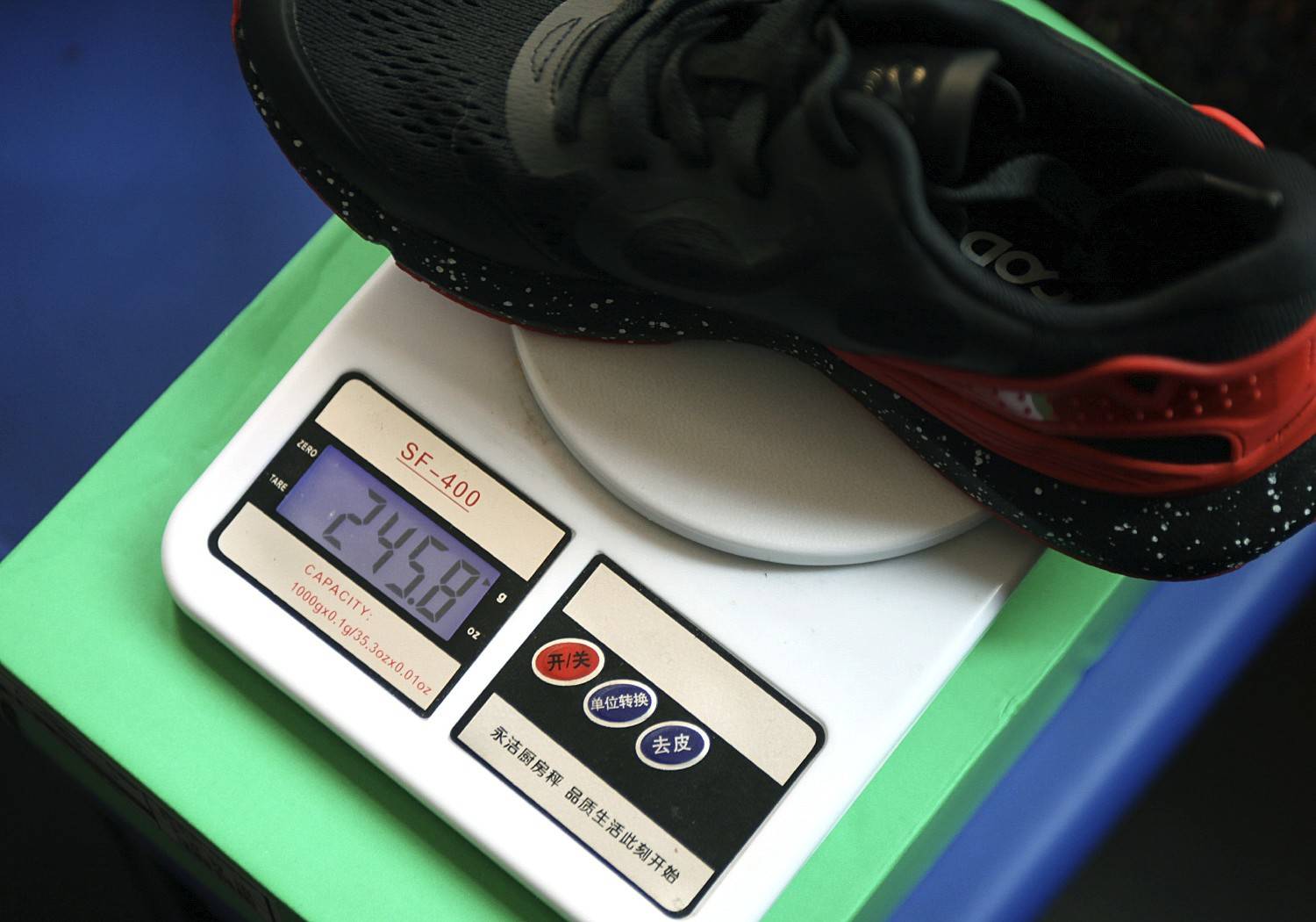 咕咚智能跑鞋21k超轻款适合人群,咕咚智能跑鞋10kst02