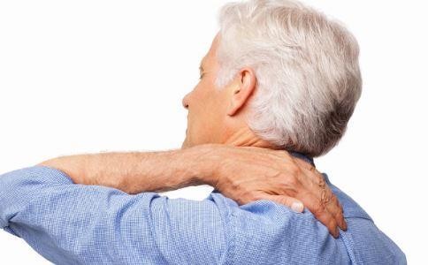 白头发很多显老怎么办,无需染发能使白发变黑发的秘诀