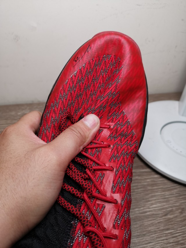 一分钱一分货，便宜也掩盖不了缺陷。匹克闪电路威战靴实战评测。