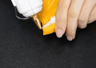 拉链脚坏了用吸管怎样修复,衣服拉链坏了教你用吸管修复