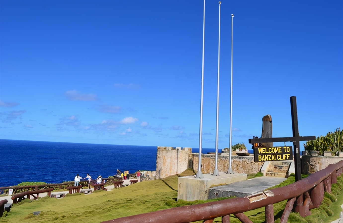 白本护照美国旅游免签,白本护照过境免签新加坡