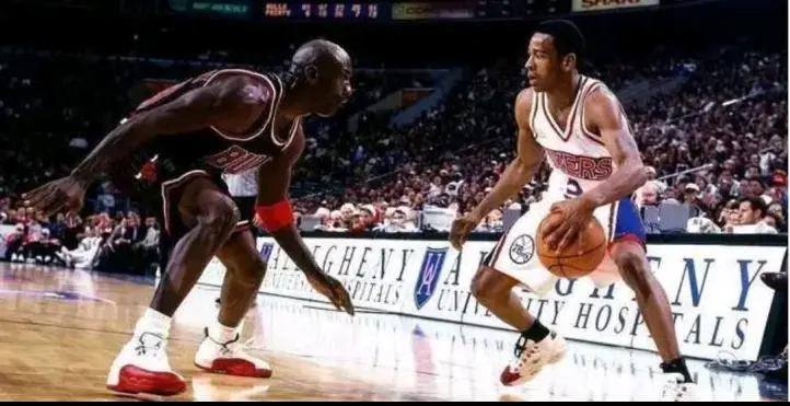 锐步艾弗森answer5系列球鞋,锐步艾弗森answer系列球鞋