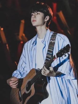 2020智族gq年度人物盛典王一博,gq王一博照片