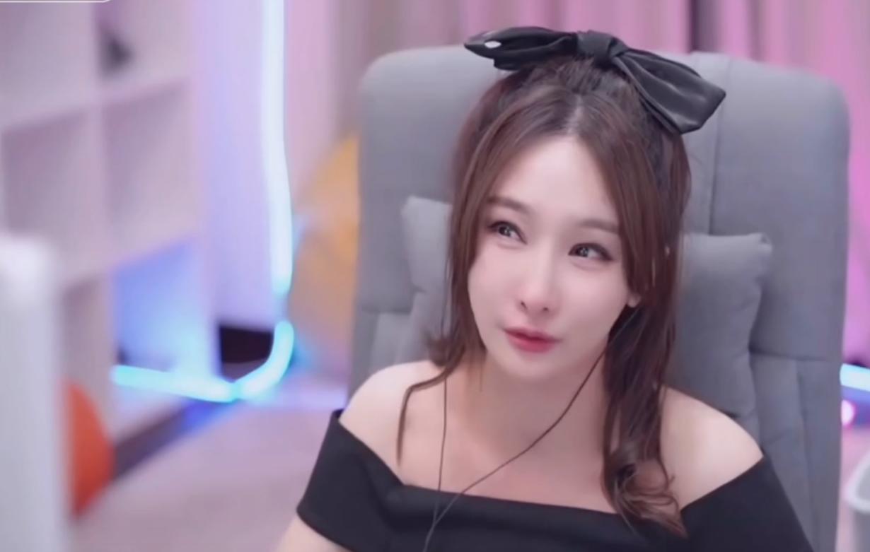 miss生日当天被喷哭,miss生日连麦谈收入