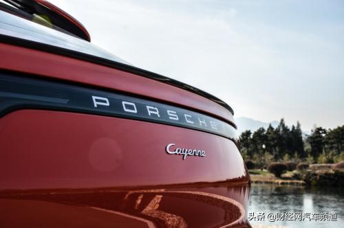 保时捷cayennes,保时捷新出的cayennee-hybrid2.0t试驾