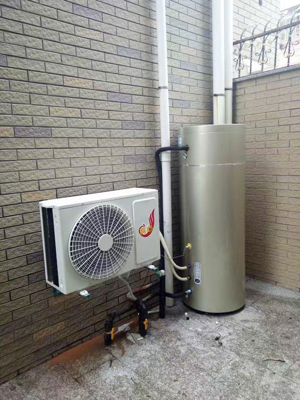 空气能热水器和太阳能连一起原理,太阳能热水器与空气能热水器价格