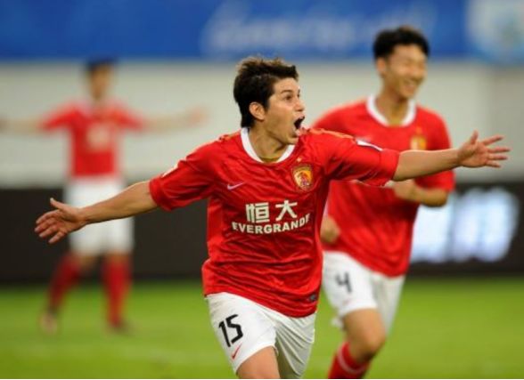 媒体观察再次踏入泥潭的中国男篮,中国男篮遭遇惨败透露球队问题