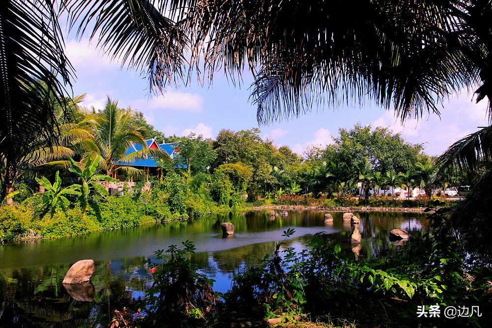 西双版纳澜沧江边美景如画,西双版纳空中夜景