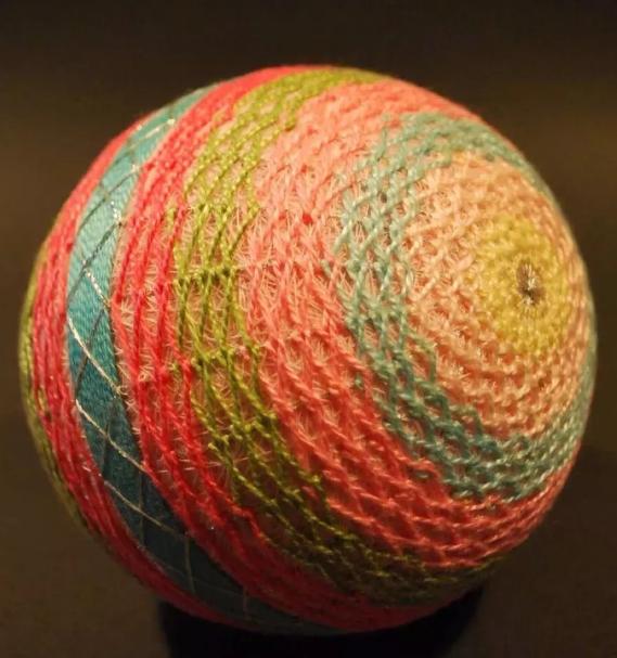 红底樱花手鞠球编织视频,大唐手鞠球编织教程