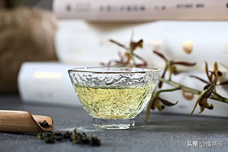 茶叶闻着不香喝着没味道什么原因,茶叶为什么炒得不香