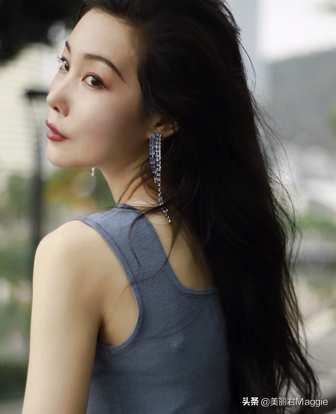 maggie缇庝附鐗╄绌胯。,maggie鐨勭編涓界墿璇皬绾功