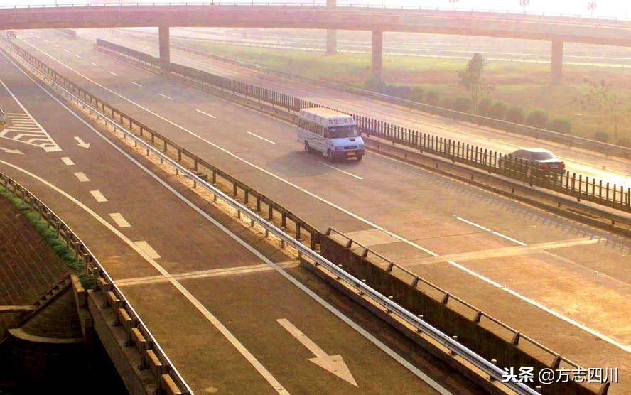 四川改革开放的重大改变,1988年四川改革开放大事记