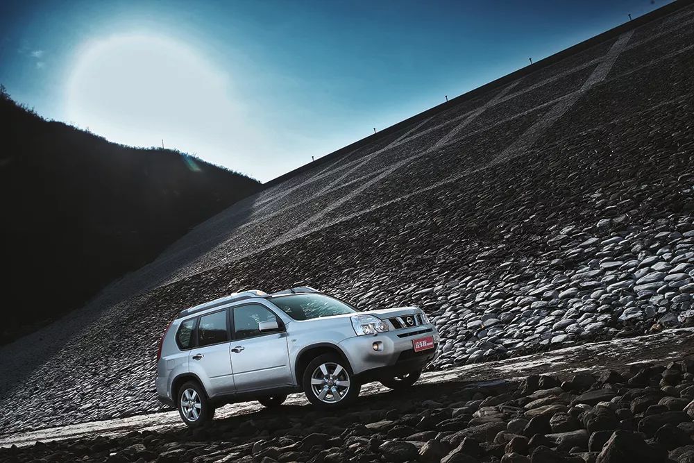 日产奇骏获奖,中国年度车型