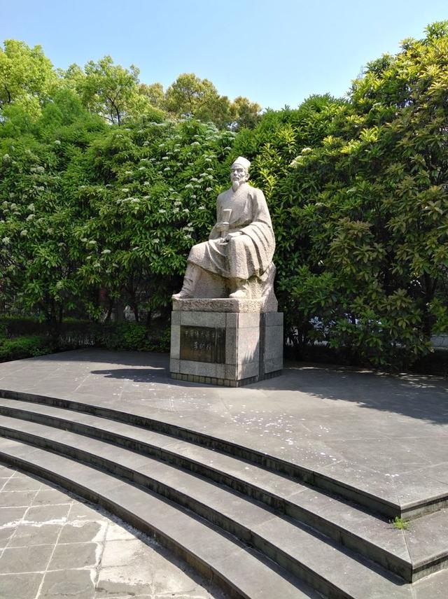 第二军医大学（海军军医大学）2015-2018年各省录取分数