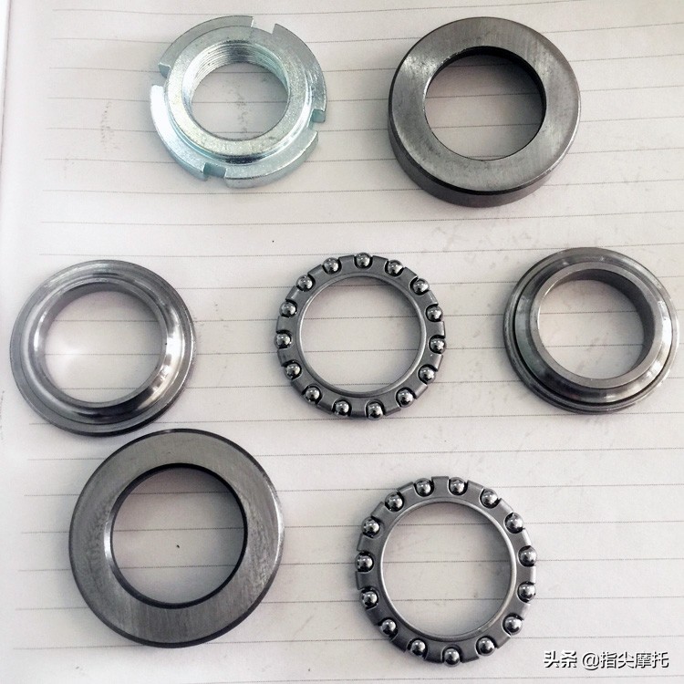 新电动车龙头转动不灵活怎么回事,电动车龙头紧难转动是什么原因