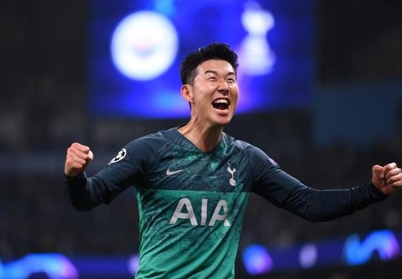 中日韩谁最强,英媒评英超历史最好11名亚洲球员