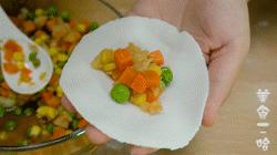 过年了全家人都不知道的饺子做法,在家里这样做的饺子全家人都爱吃