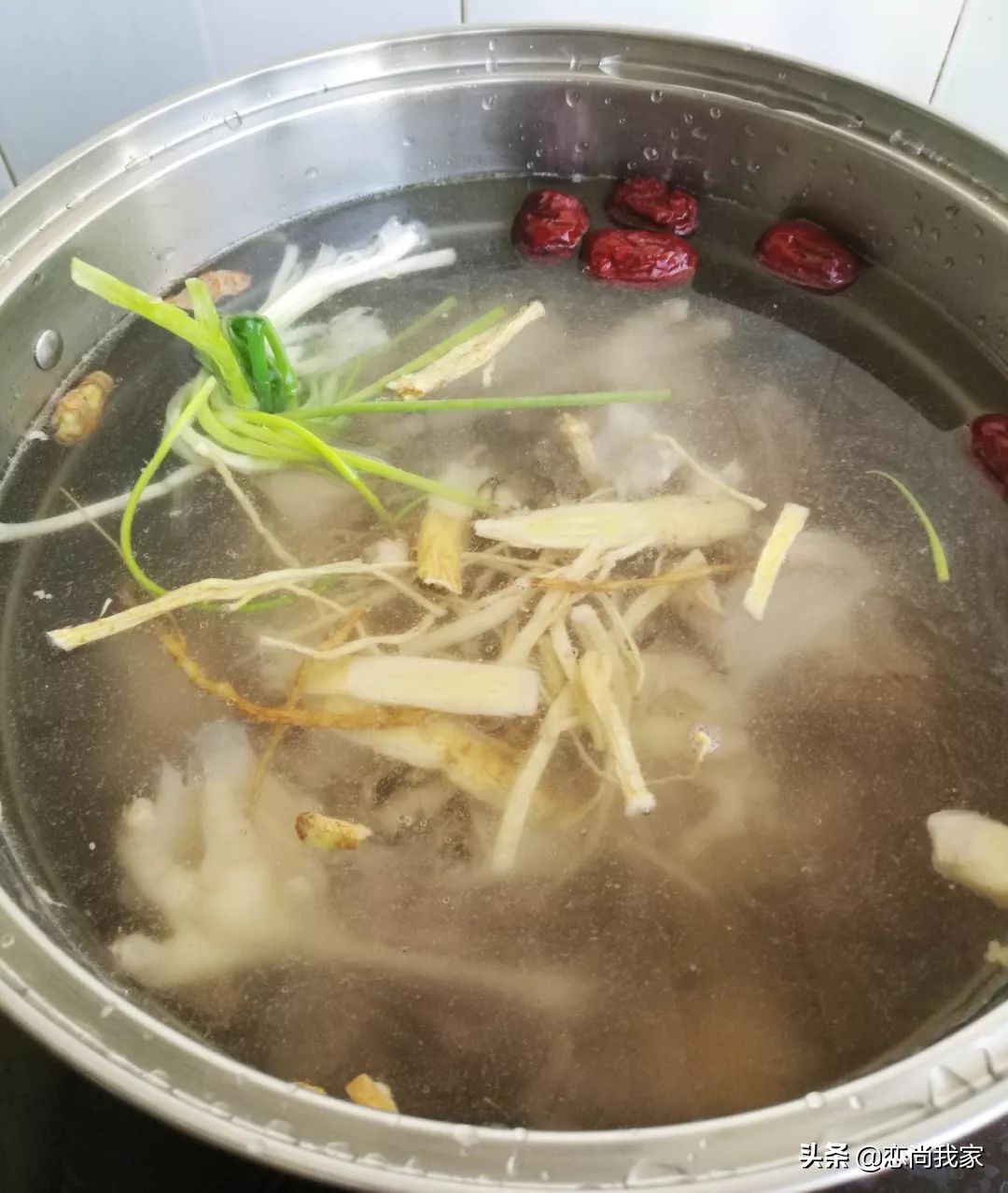 秋分后炖什么汤,秋分后还那么热熬什么汤好