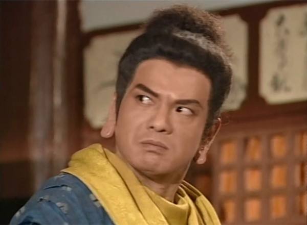 为赌王扶灵的李国宝是谁？李嘉诚家族在李国宝家族面前只是*弟弟小**