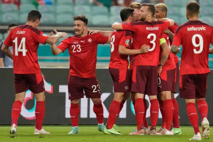 欧洲杯4场3点球,欧洲杯点球不进帽子戏法