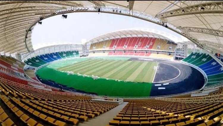 武汉卓尔新球场,武汉卓尔专业球场效果