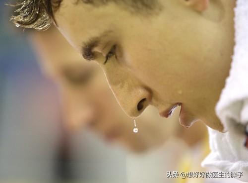 辟谣尿酸高就一定会引发痛风,辟谣痛风