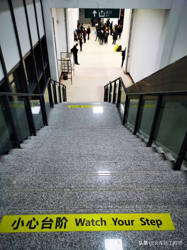 榆林火车站和榆林站的区别,榆林火车站有哪些出行线路