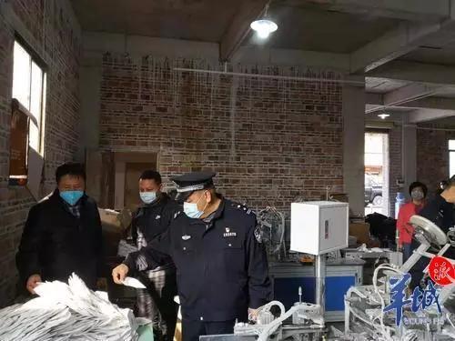 国内的哪些口罩是假的,网上最近医用口罩很多真的假的