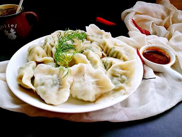 茴香馅饺子怎么做才简单好吃,茴香馅的素饺子怎样做才好吃