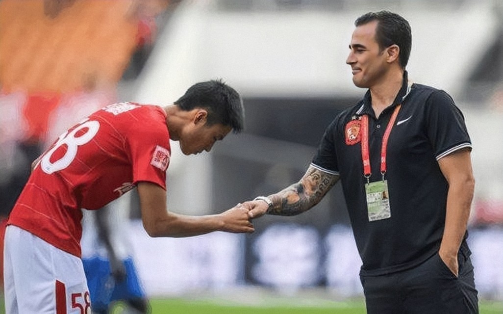 名记点评恒大足球,名记评恒大新队规