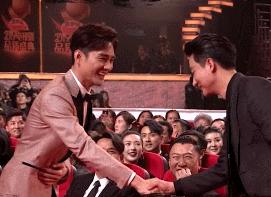 同样都是男演员，手的差距怎么就这么大呢？