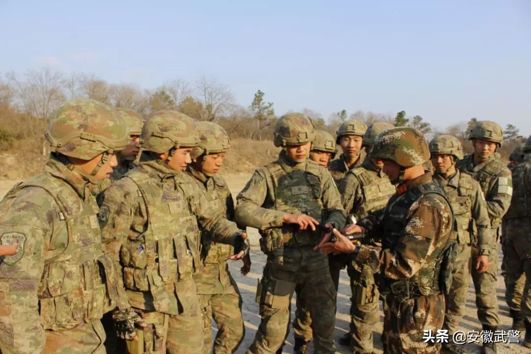 找不同啦！同为侦察兵，陆军和*警武**有哪些区别？