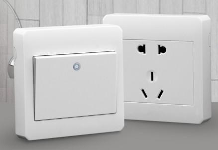 墙壁松动插座固定不住怎么办,墙上插座松了怎么固定