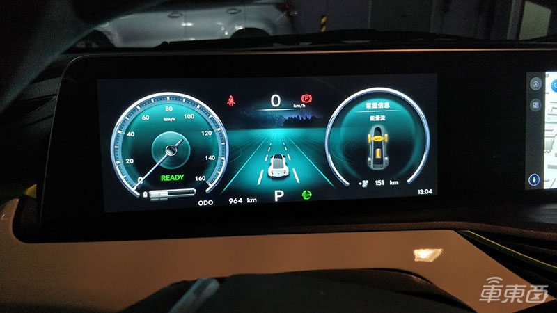 试驾长安新能源奔奔E-Star:高配仅售6.48万可满足市内通勤需求