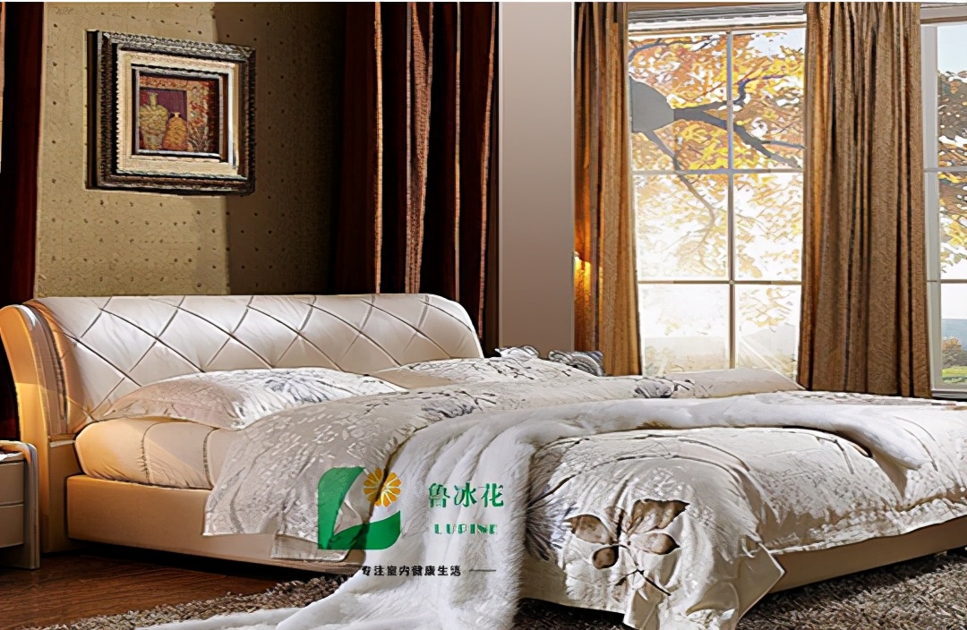 皮沙发皮床散发的味道是什么,皮床和皮沙发味道重怎么办