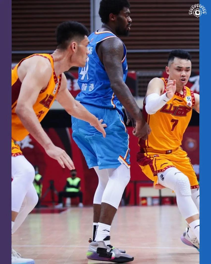 韦德上脚球鞋全城9,韦德之道全城9无眠配色