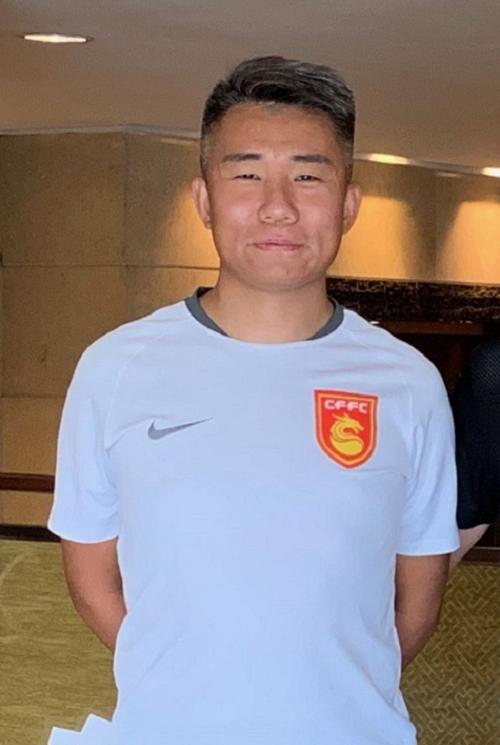 足球市长杯廊坊,青岛追风少年和廊坊足球比赛