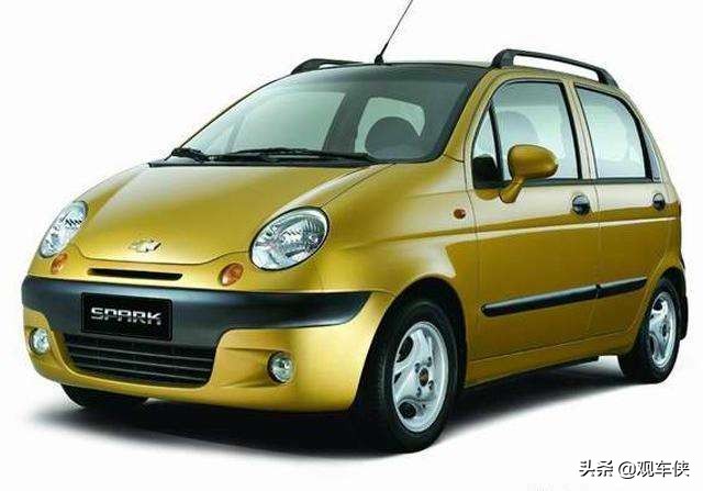 奥拓手动和乐驰哪个好,奥拓和乐驰哪个档次高