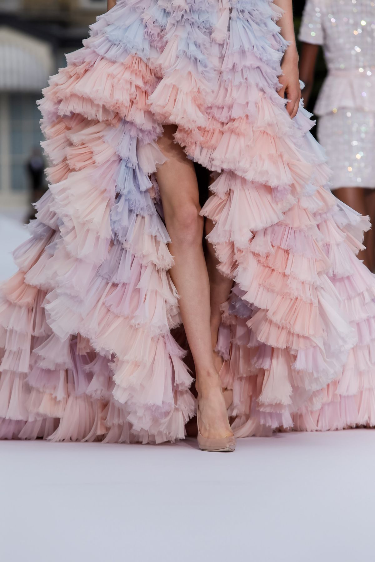 ralphrusso经典高定,ralphrusso2019秋冬高定秀