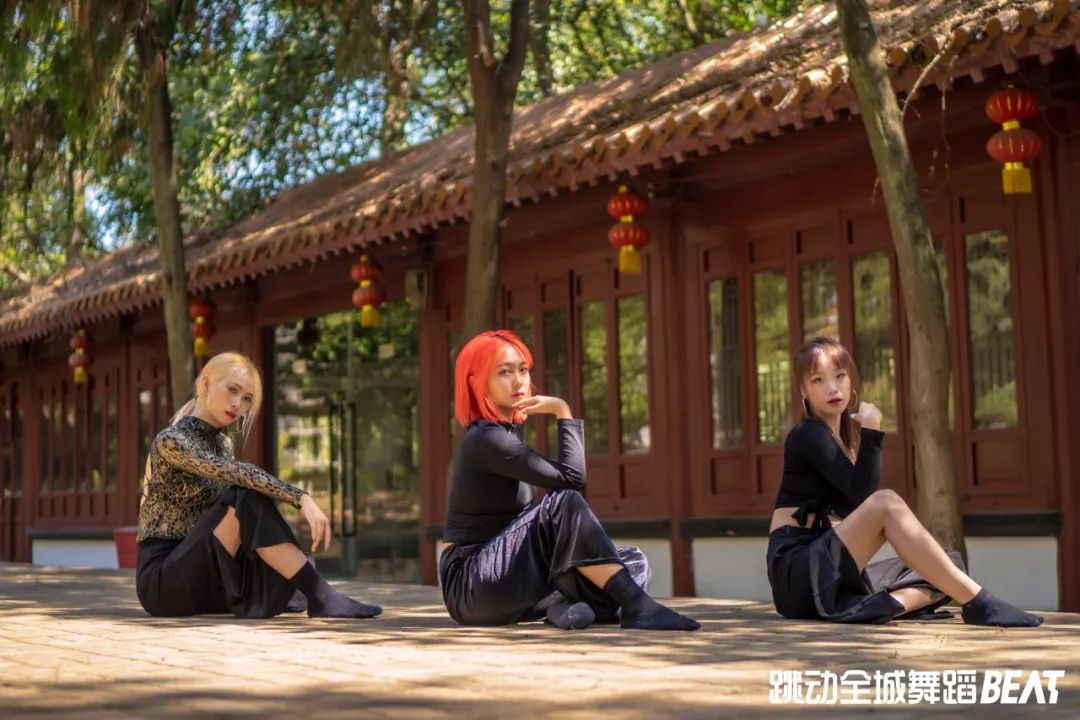 归去来兮花粥dj完整版舞蹈后背摇,花粥归去来兮舞蹈爵士