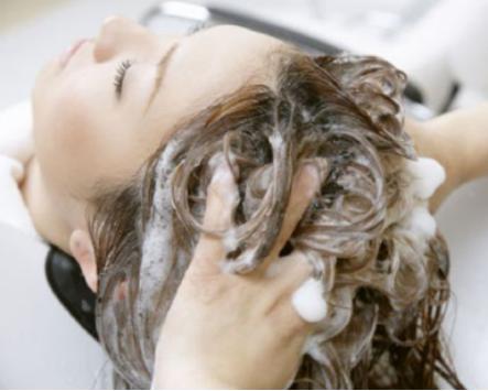 洗发水平价好用不过敏,洗发水国货不伤头皮