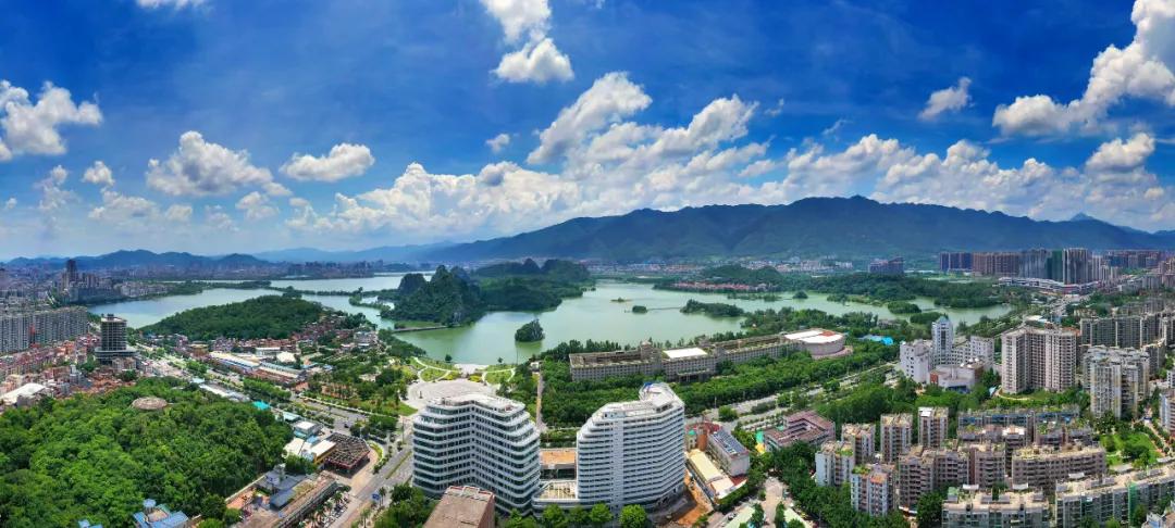 肇庆国庆热门景区,肇庆鼎湖山火爆